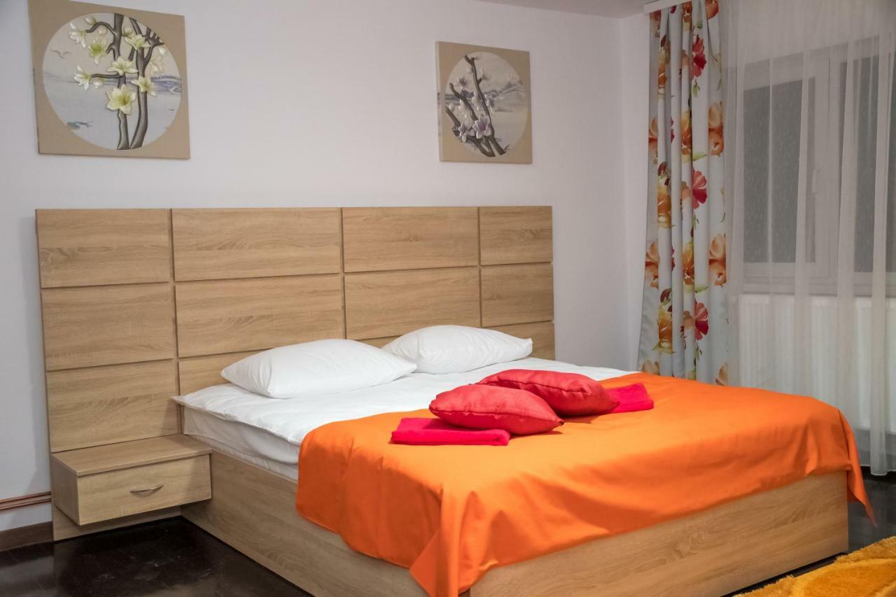 Vila Club Dioda Cicanesti Екстериор снимка