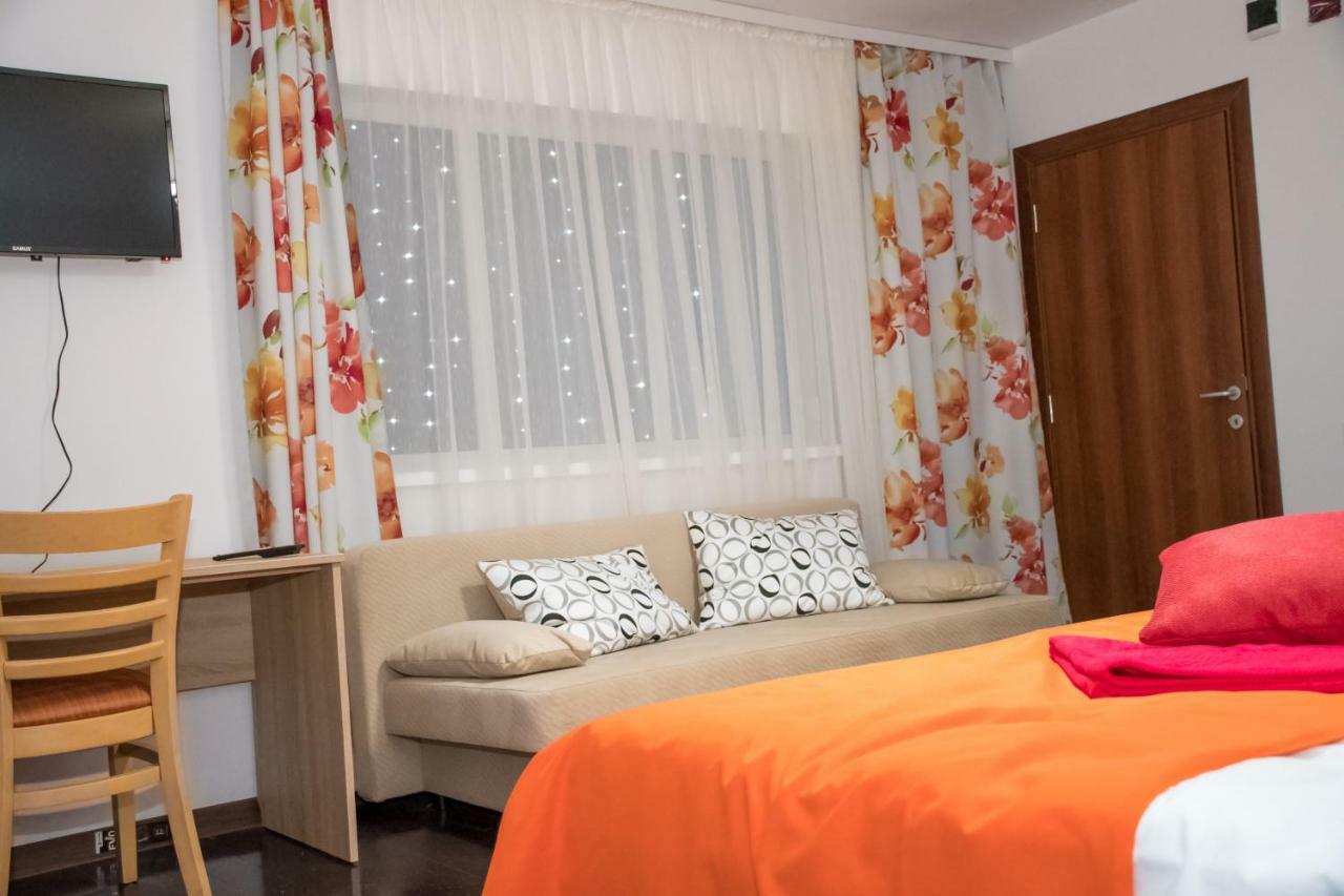 Vila Club Dioda Cicanesti Екстериор снимка